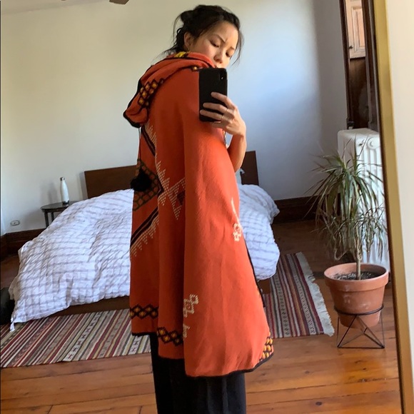 Native American/Southwest Embroidered Cape - Picture 3 of 8